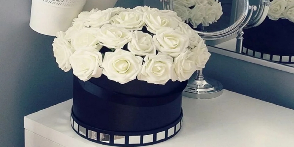 Artificial Flowers: Fake Roses